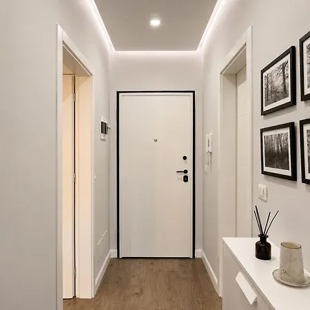 Matisse No33 - Luxury With Parking Tirana